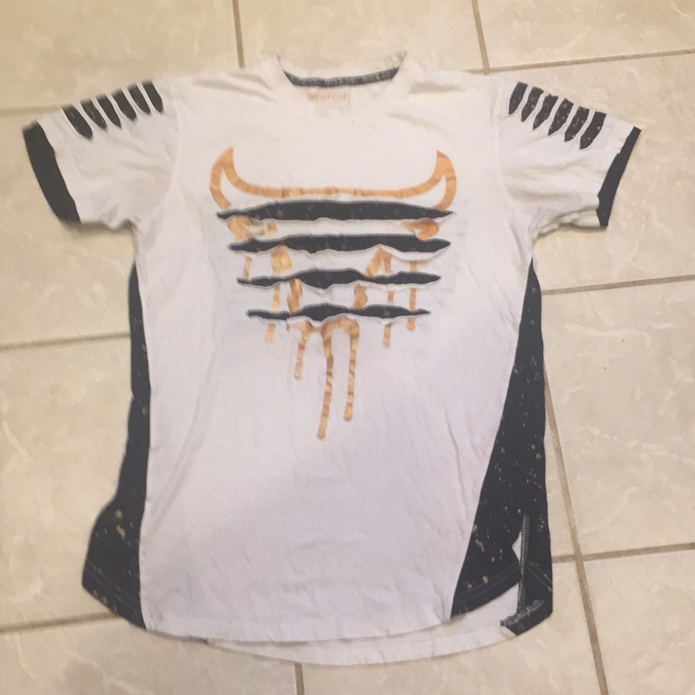 Switch t-shirt size M in fair condition